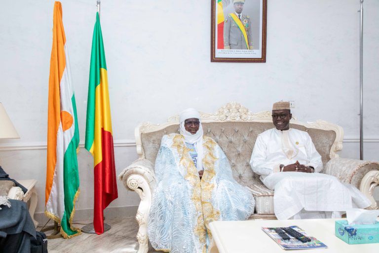 Bamako accueille le Président du Conseil Consultatif de la Réfondation du Niger pour l’ouverture de la session ordinaire d…